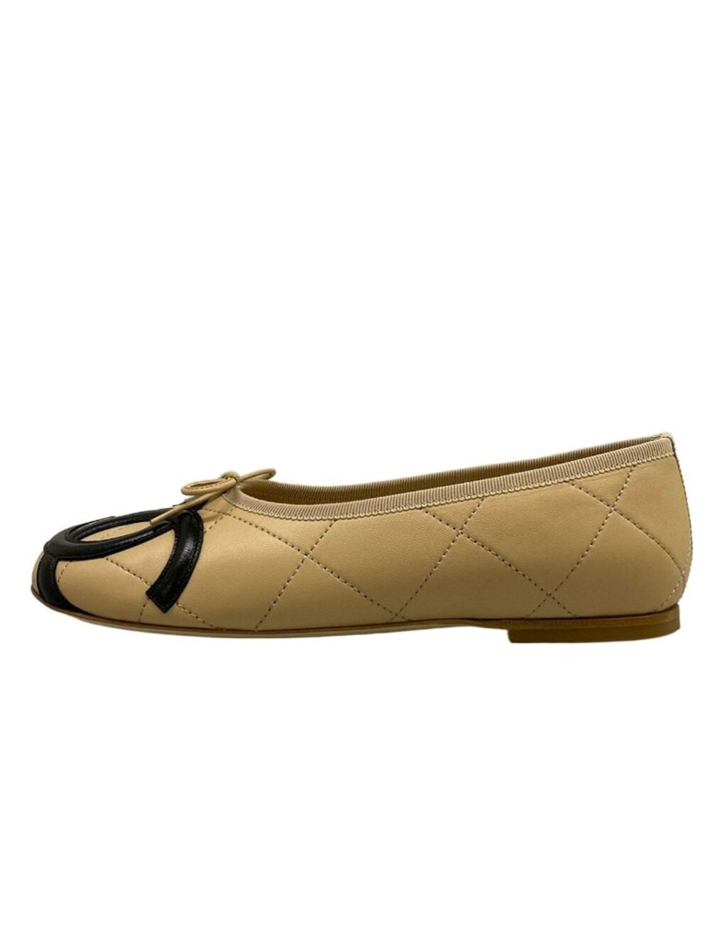 Chanel Flat Shoes Ballerina Beige Black CC Logo Ribbon Quilted Kampungline